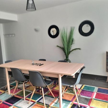 Ch Privee 18M - Canape - Netflix - Appart 120M Woippy Bagian luar foto
