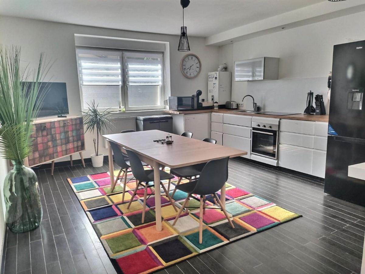 Ch Privee 18M - Canape - Netflix - Appart 120M Woippy Bagian luar foto