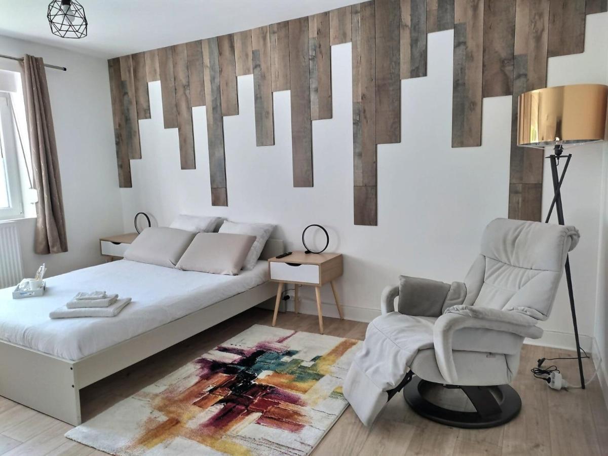 Ch Privee 18M - Canape - Netflix - Appart 120M Woippy Bagian luar foto